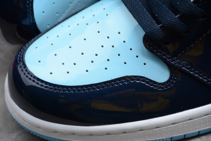 Air Jordan 1 Retro High OG “UNC Patent” CD0461-401