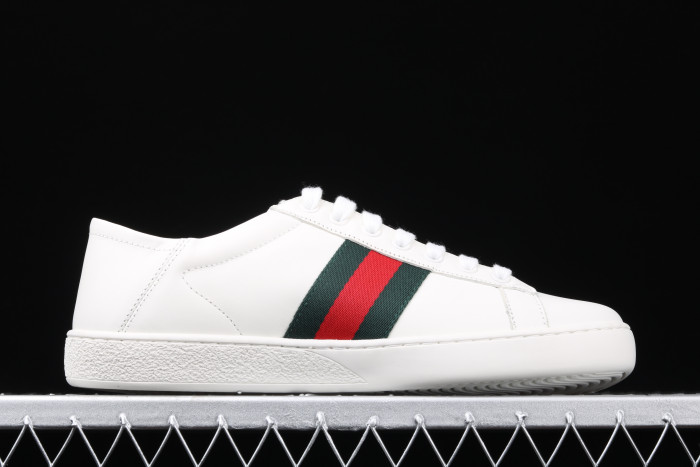 GUCC Ace Embroidered Low-Top Sneaker white with bee 429446 02JP0 9064