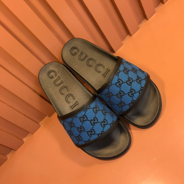 GUCC SLIPPERS