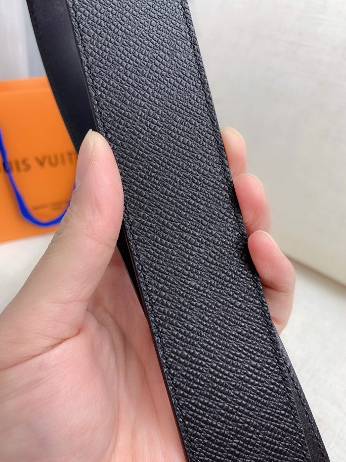 Loui Vuitto Belt-4CM
