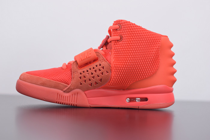 Nike Air YEEZY 2 “Red October” 508214-660