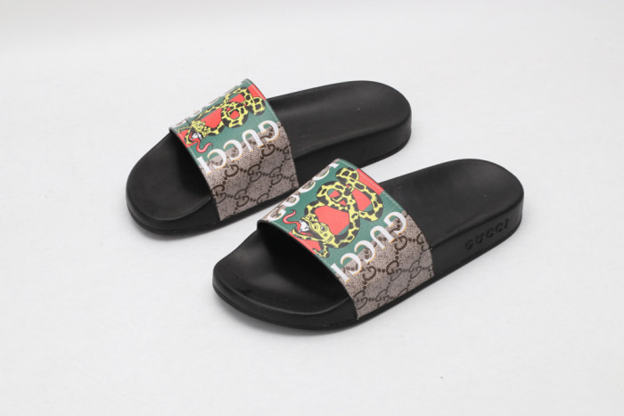GUCC SLIPPERS