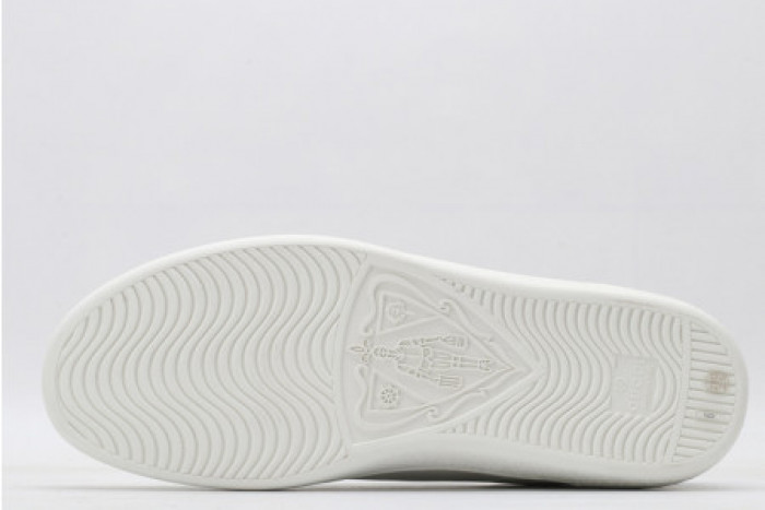 GUCC ACE EMBROIDERED LOW-TOP SNEAKER 603696 AY070 9096