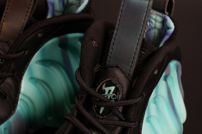 Nike Air Foamposite One “Northern Lights” Black/Green mens 840559-001